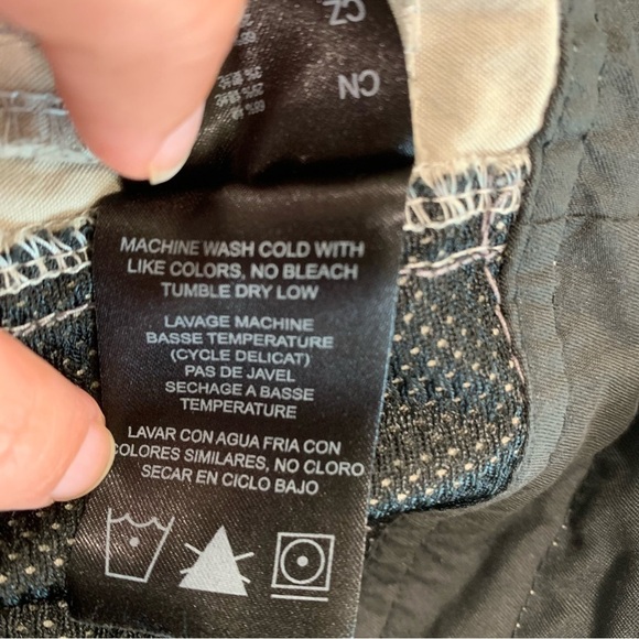 Men’s Kuhl Cargo Style Hiking Outdoor Camping Fishing Shorts Size 32 - Picture 10 of 13